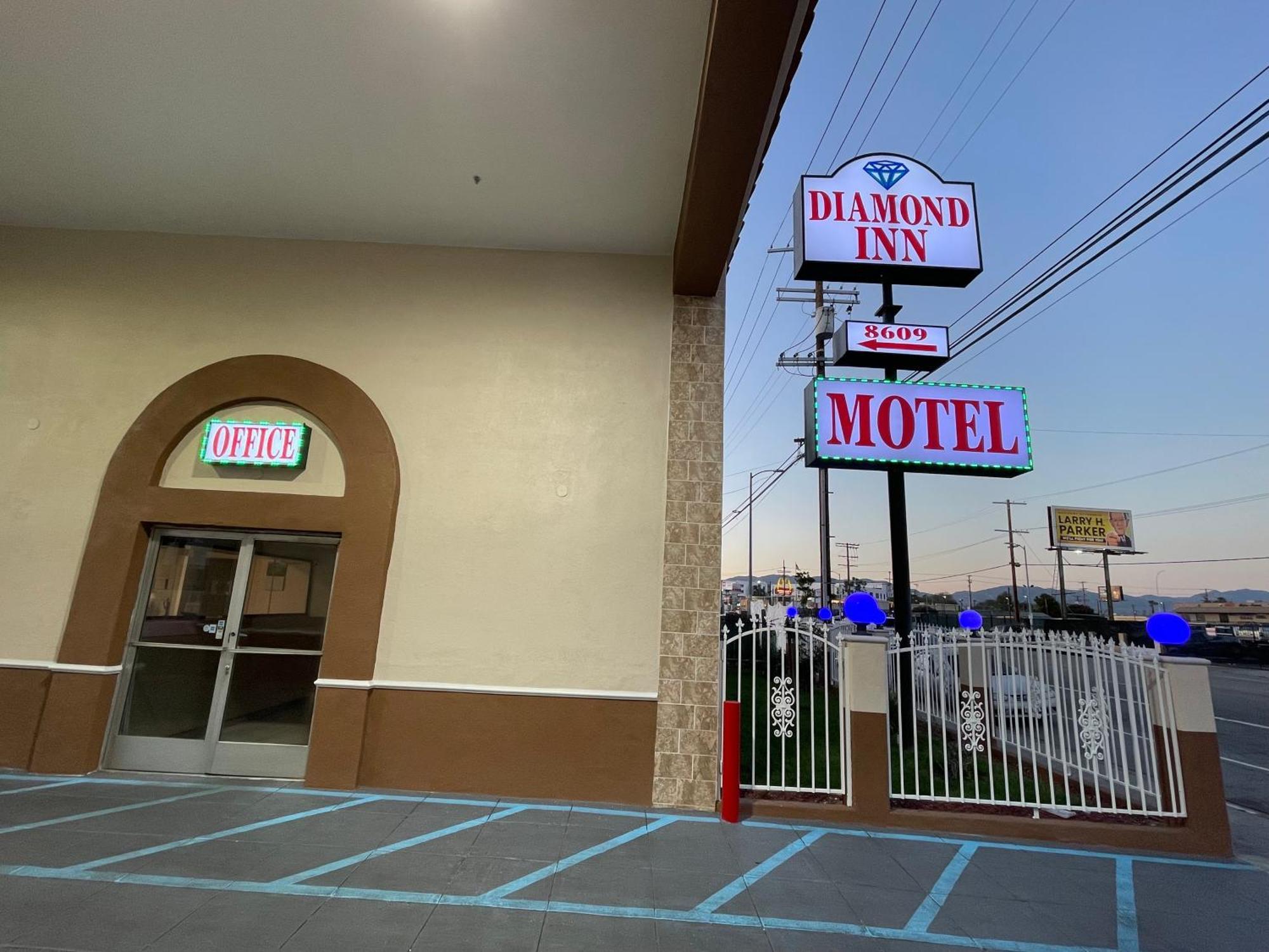 Diamond 2* Los Angeles